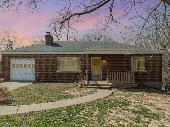 666 Walnut Dr, Taylor Mill, KY 41015