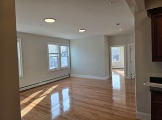 253 Broadway #3, Somerville, MA 02145