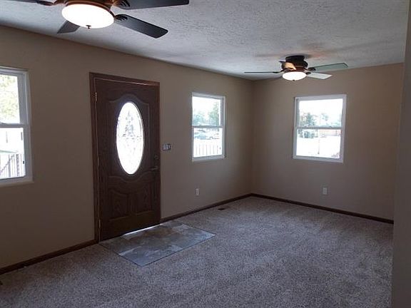 4th image of 416 S Silber Ave