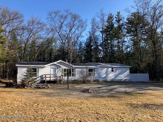 1st image of 3541 E 82nd St