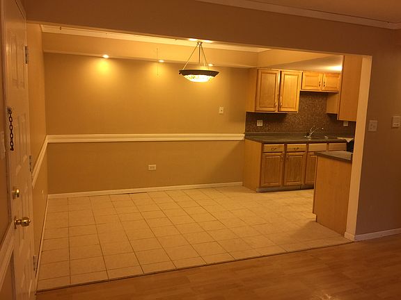 5th image of 521 Kiowa Dr APT 104