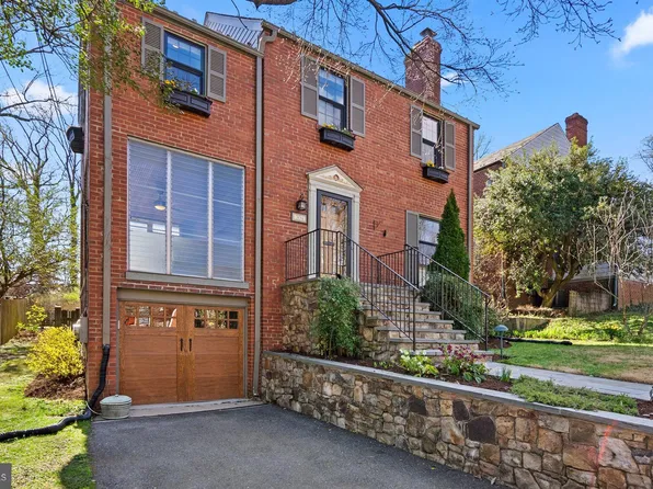 304 Greenwich Ln, Silver Spring, MD 20910