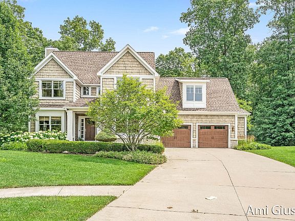 4th image of 450 Morraine Hill Dr SE