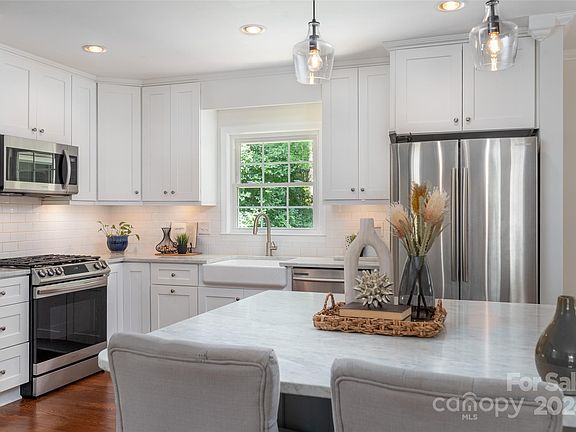 5th image of 6707 Knightswood Dr