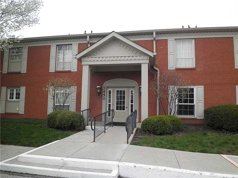 1st image of 7450 Lions Head Dr