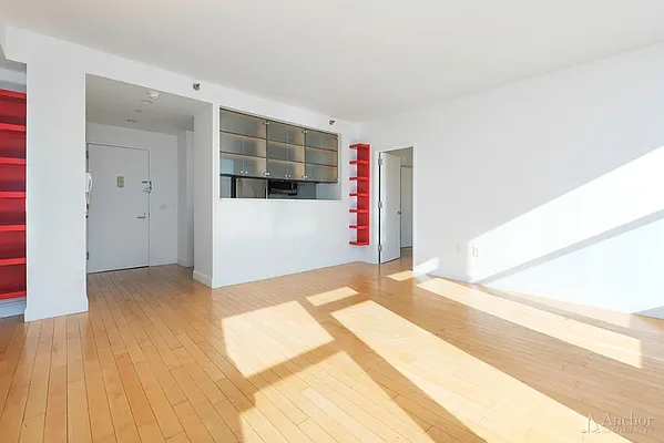 Rented by Anchor Associates | media 14