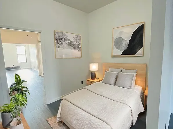 68-06 Forest Avenue image 7 of 8