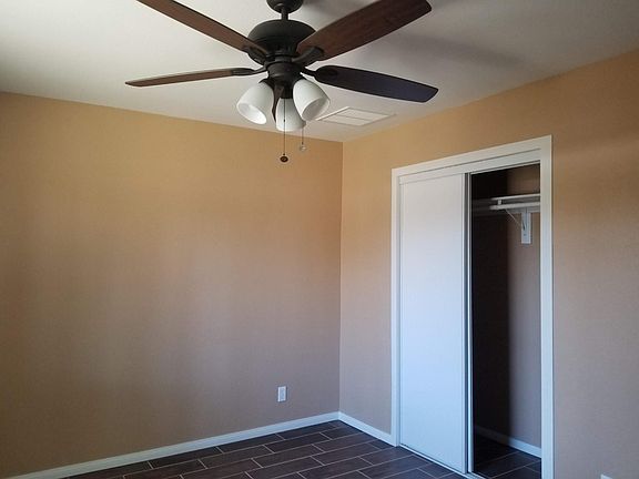 5th image of 83700 Palomar Ct Unit B
