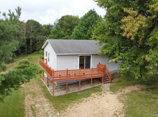 S1179 Summit Point Dr, La Valle, WI 53941