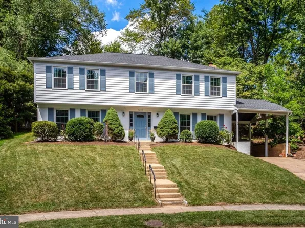 8302 Nightingale Ct, Annandale, VA 22003
