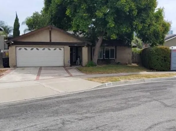 3409 S Timber St, Santa Ana, CA 92707