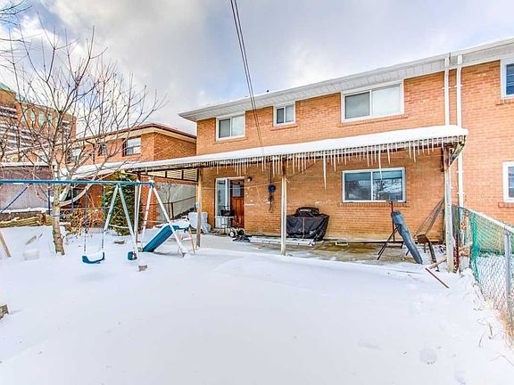 4th image of 61 Songwood Dr