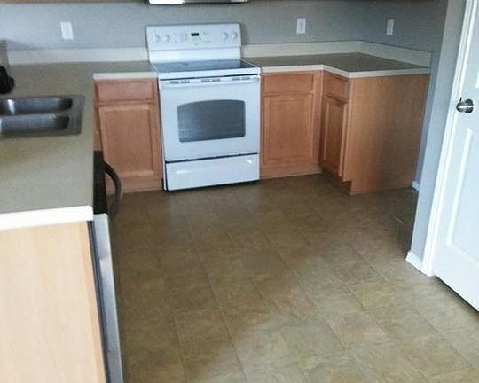 2nd image of 3808 Verde Dr