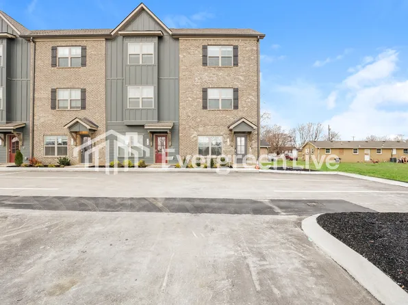 726 Elkins Dr, Lebanon, TN 37087