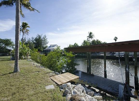 3rd image of 3423 Sea Holly Ln