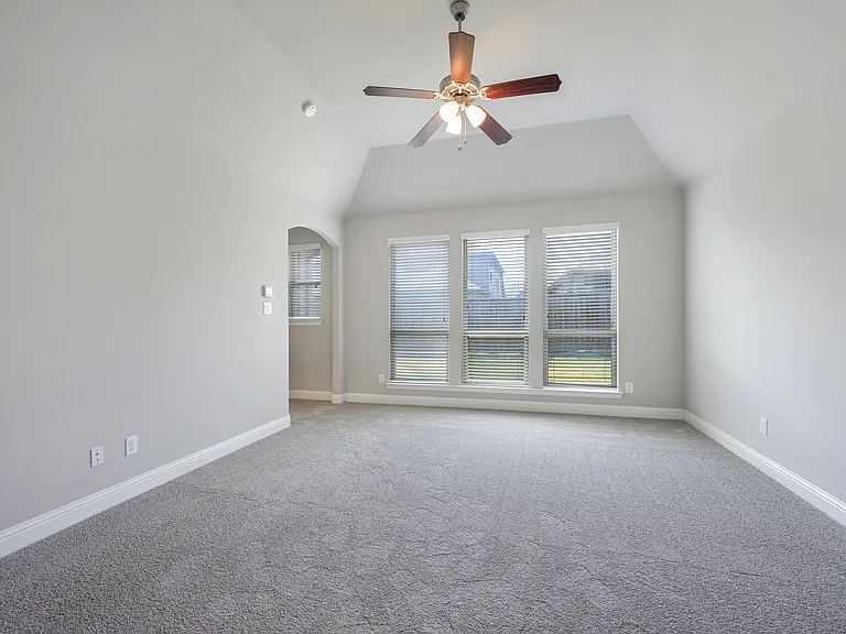 9724 Excursion Dr — Photo 8