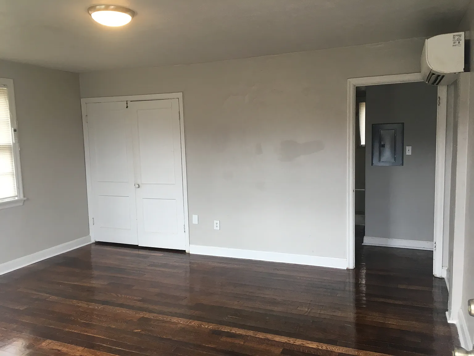1 bed, 850 sqft, $900 — Photo 2