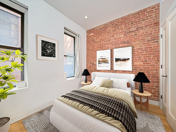5th image of 151 Norfolk St APT 1A