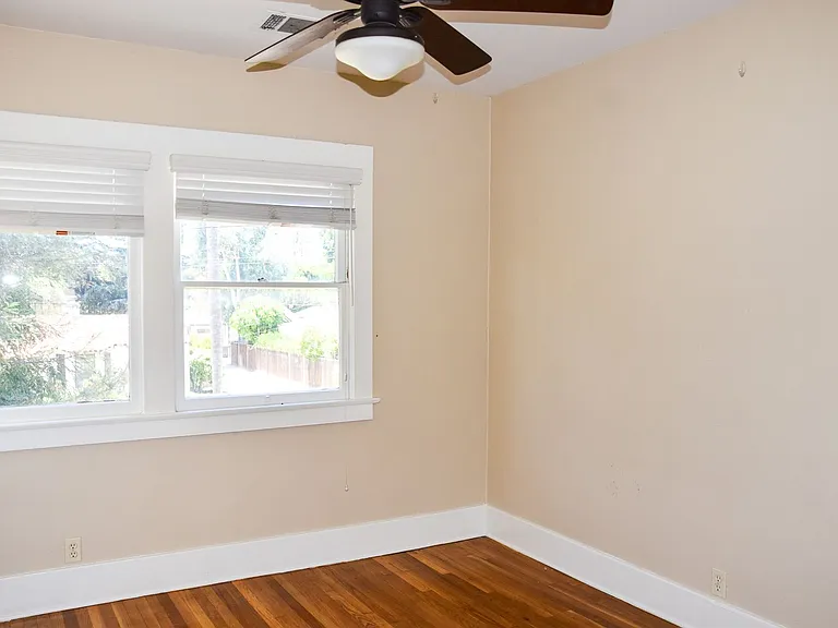 169 N Harwood St — Photo 23