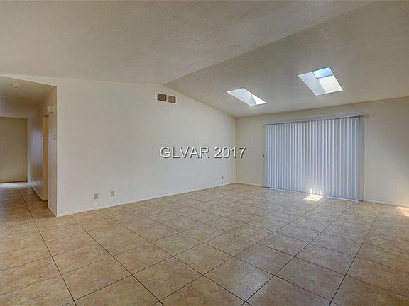 4th image of 4262 Chrysalis Dr