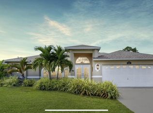 716 Fargo Dr, Fort Myers, FL 33913