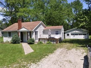 3295 Clubside Dr, Norton, OH 44203