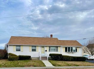 11 Kenmore Rd, Braintree, MA 02184