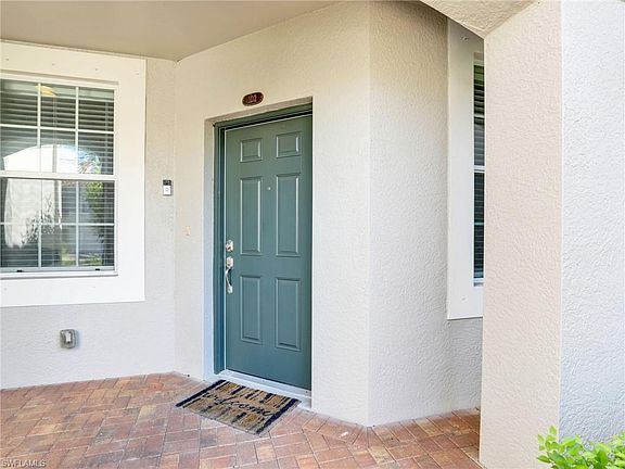 3rd image of 23421 Alamanda DR #102
