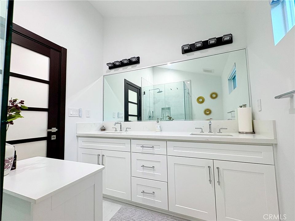 1st image of 502 N Avon St #502