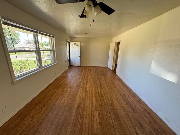 Living room opposite view