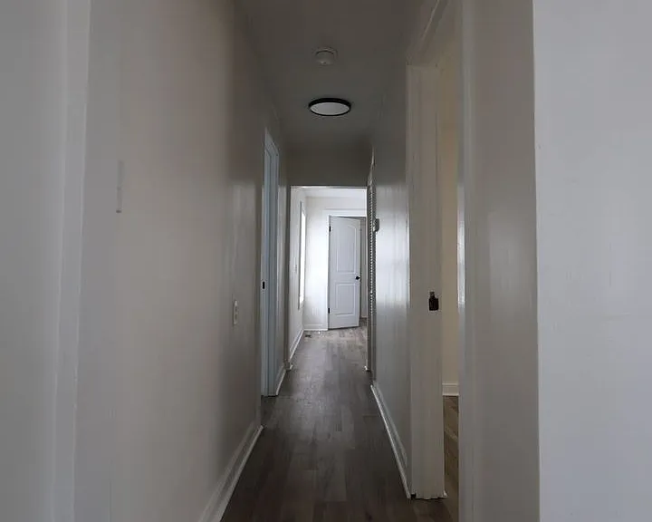 531 Smith St #Z4 — Photo 4