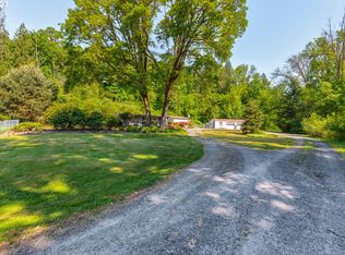 215 E Scott Ave, Woodland, WA