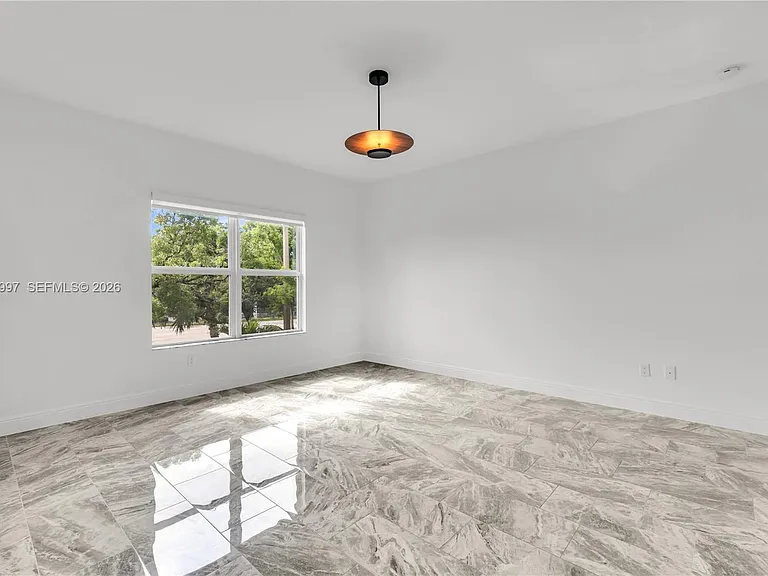 582 Parsons Way — Photo 14