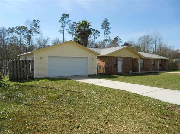349 Western Pine Rd, Cantonment, FL 32533