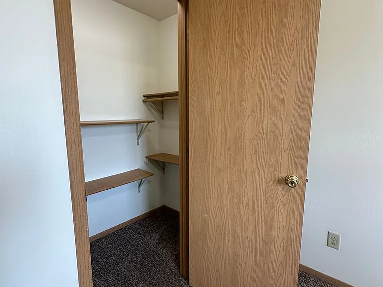 1212 34th Street Cir S — Photo 10