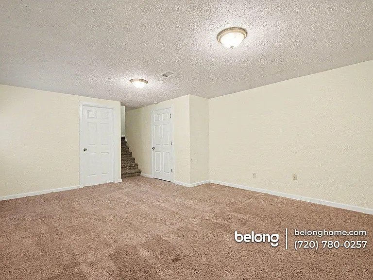 21103 E 45th Ave — Photo 3