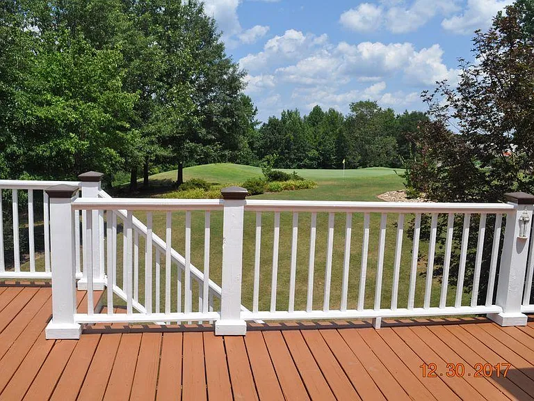 144 Parkside Dr — Photo 7