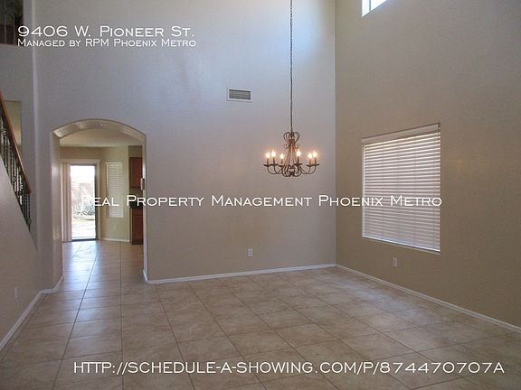 3rd image of 9406 W Pioneer St