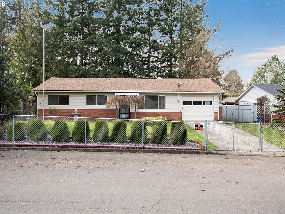 1st image of 8004 NE 101st Ave