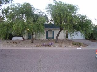 2530 E Turquoise Ave, Phoenix, AZ 85028