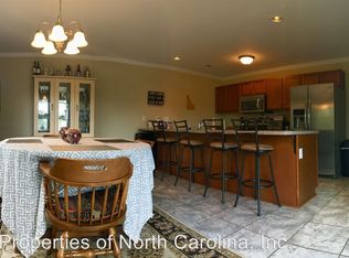 186 Kelly Cir, Hubert, NC 28539
