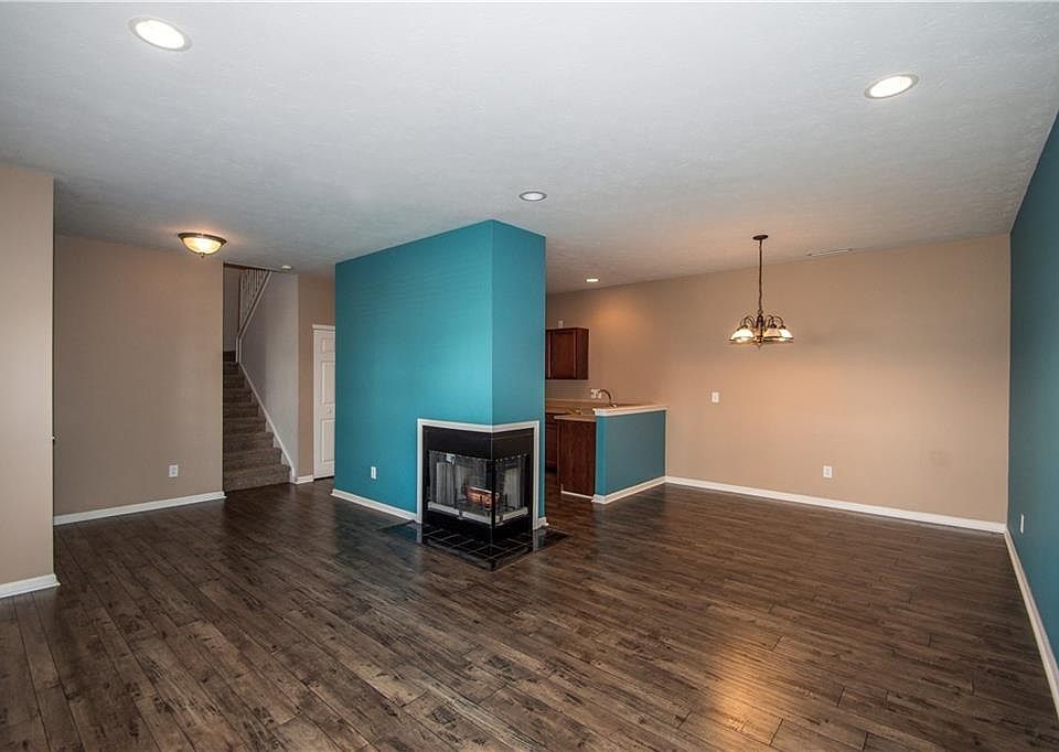 1st image of 12175 Bubbling Brook Dr Unit 900