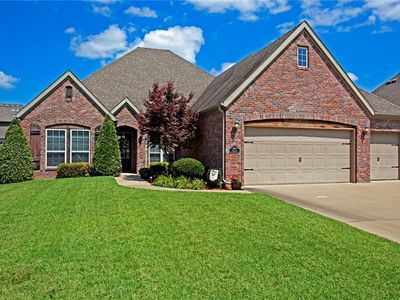3907 SW Stonefield St, Bentonville, AR, 72712