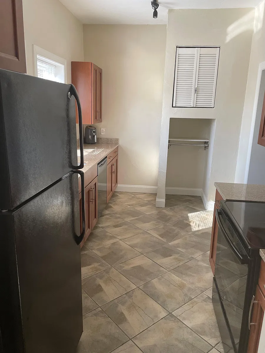 Building Photo - 5519 Baum Blvd #1