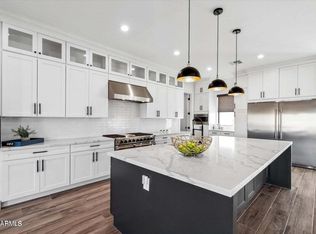 31047 N Contemporary Ln, Queen Creek, AZ 85142