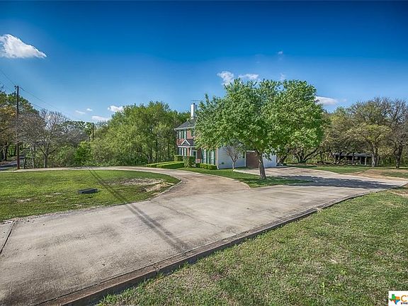 3rd image of 325 County Road 139