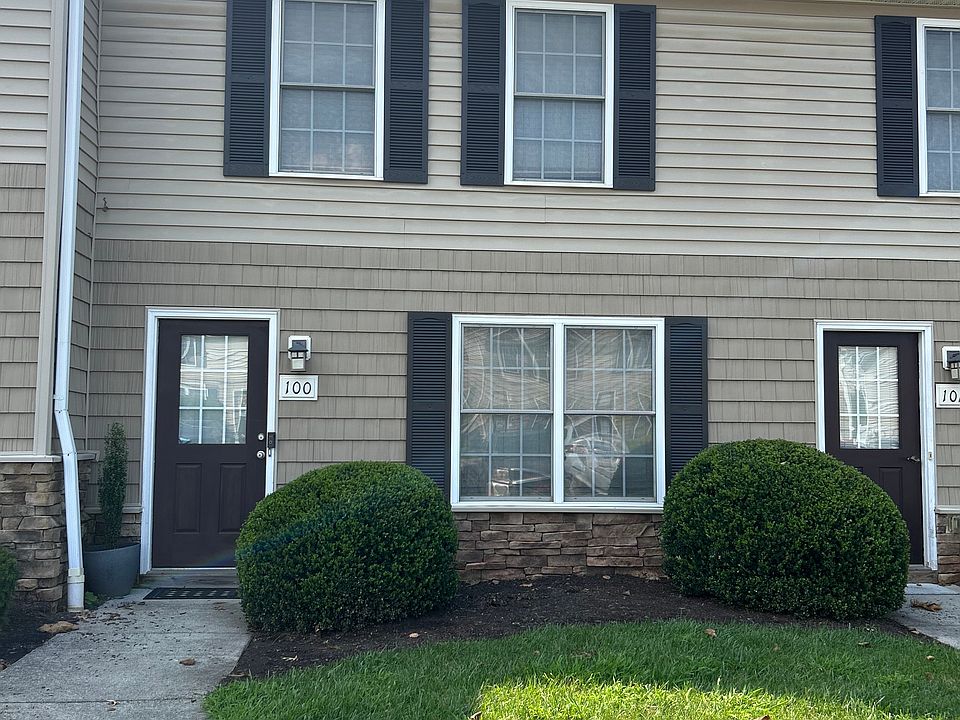 1st image of 100 Old Tavern Cir