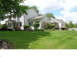 10990 Bell St, Newbury, OH 44065