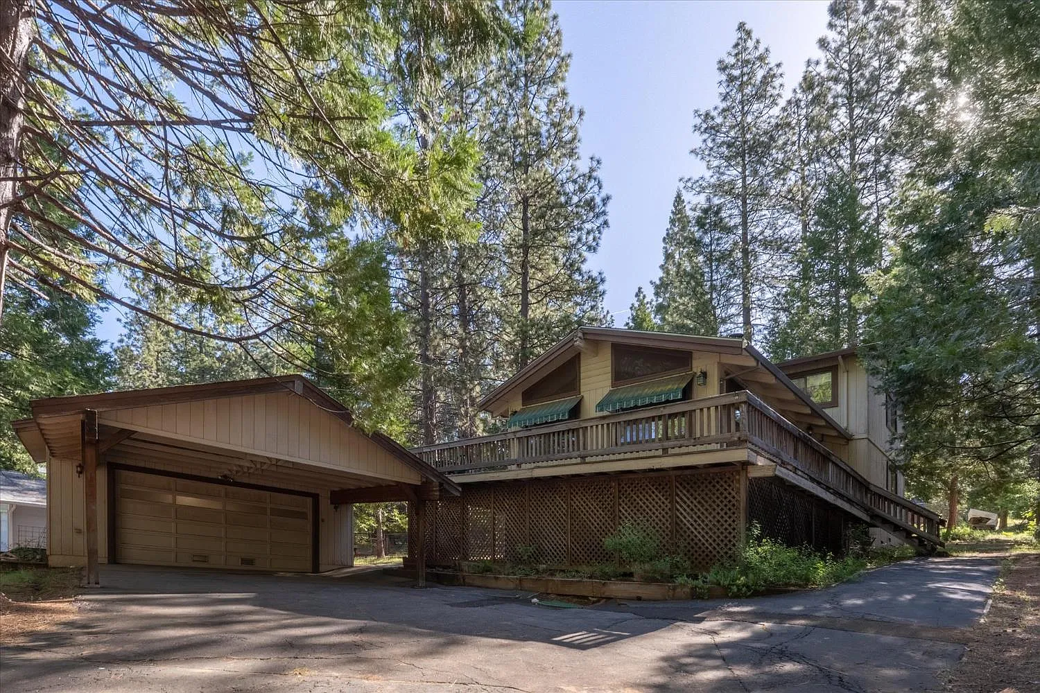 1775 Bonanza Way photo 1