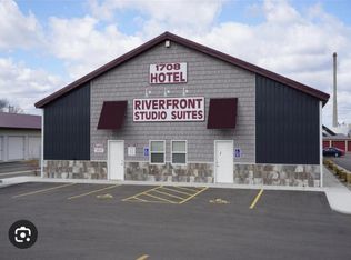 1708 N Riverfront Dr #1, Mankato, MN 56001
